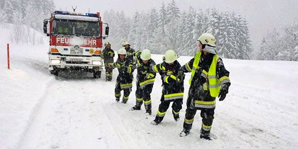 4 Tote bei Schneechaos in Österreich