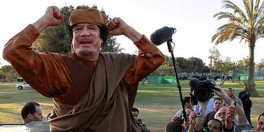 Kampf um Gaddafis Residenz begonnen