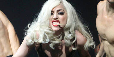 Gaga will mit Umschnall-Penis auftreten