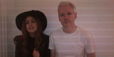 Lady Gaga besuchte Assange