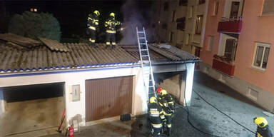 Garagenbrand in Judenburg: Pkw geht in Flammen auf