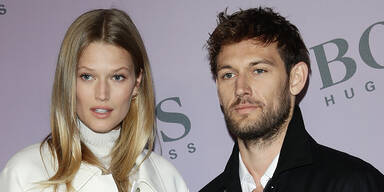 Toni Garrn Alex Pettyfer