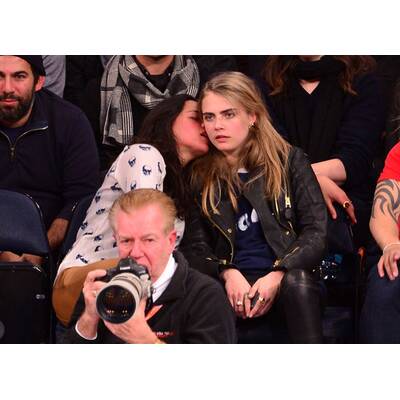 Cara Delevingne und Rihanna beim Basketballspiel