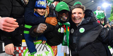 Wolfsburg & Leverkusen im Achtelfinale