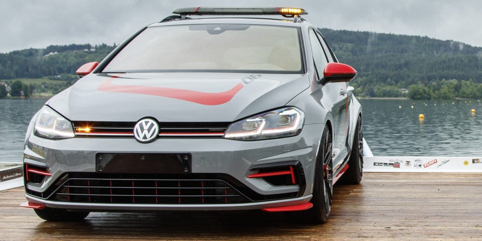 VW zeigt zwei scharfe Golf-Modelle