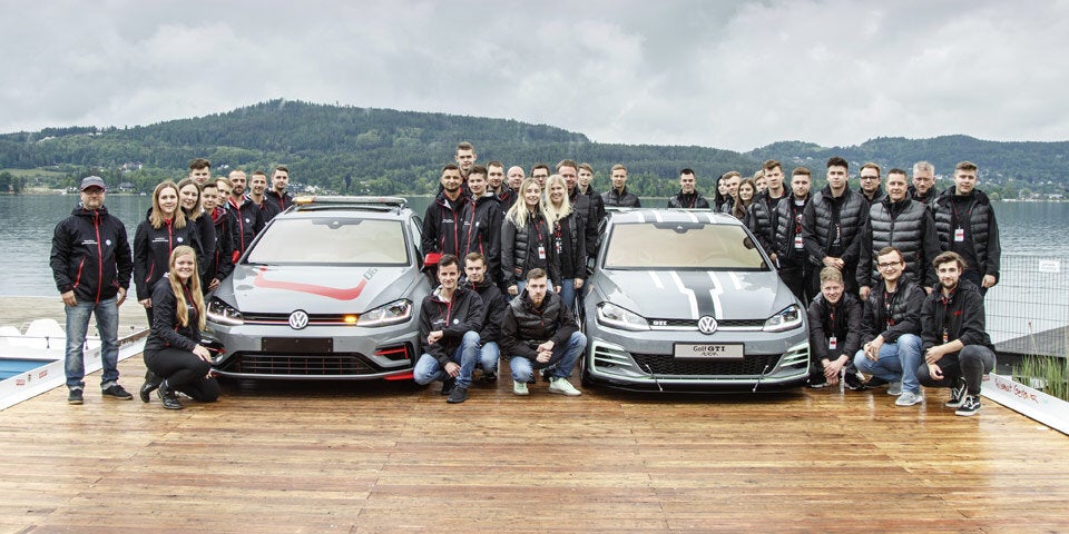 VW zeigt zwei scharfe Golf-Modelle
