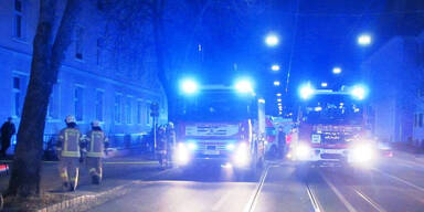 Ein Toter und mehrere Verletzte nach Zimmerbrand in Graz