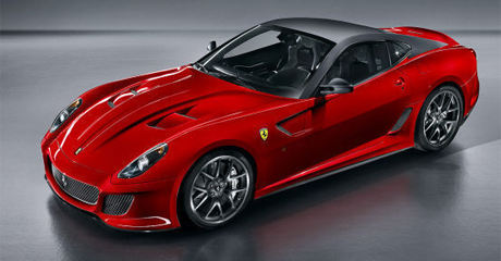 Ferrari SA Aperta mit 670 PS