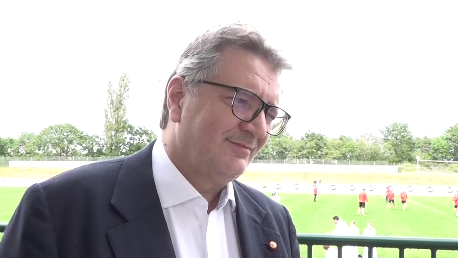 Peter Hacker im Interview zur Öffnung des Breitensports oe24.tv