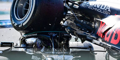 Halo Formel 1 Monza Crash mit Hamilton und Verstappen