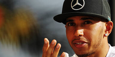 China: Hamilton startet aus Pole Position