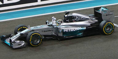 Mercedes dominiert Malaysia-Training