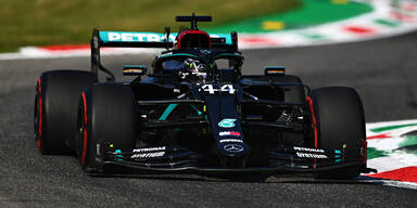 Mercedes bei Monza-Auftakt voran - Vettel mit Dreher