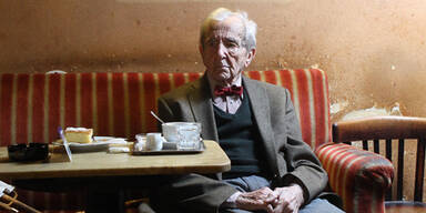 Cafetier Leopold Hawelka wird 100