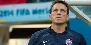 Herzog bleibt Co-Trainer der USA