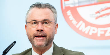 Hofer bremst Kickl aus: "Ich trete als Spitzenkandidat an"