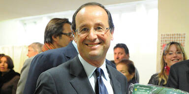 Hollande tritt gegen Sarkozy an