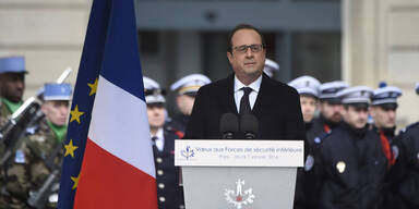 Hollande würdigt getötete Polizisten