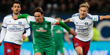 HSV vertrieb mit 2:1-Sieg Abstiegsgespenst