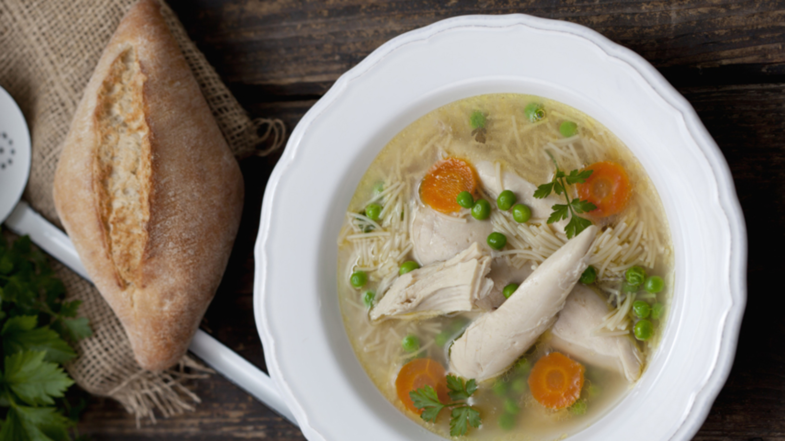 So machen Sie die beste Hühnersuppe - Cooking