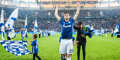 'Veteran' Hunterlaar soll Schalke retten