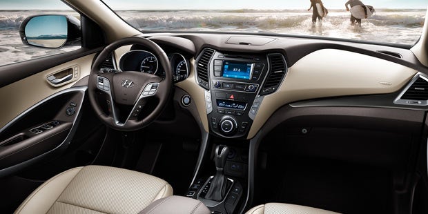 Hyundai frischt den Grand Santa Fe auf