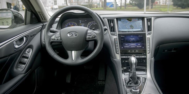 Infiniti Q50 2,2D mit Automatik im Test