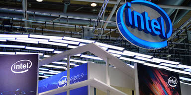 Intel zum 50er nicht in totaler Feierlaune