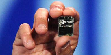 Intel-Computer in SD-Karten-Größe