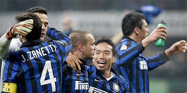 Inter stößt Milan von der Spitze