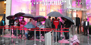 iPhone 4: Schlange vor T-Mobile-Shop