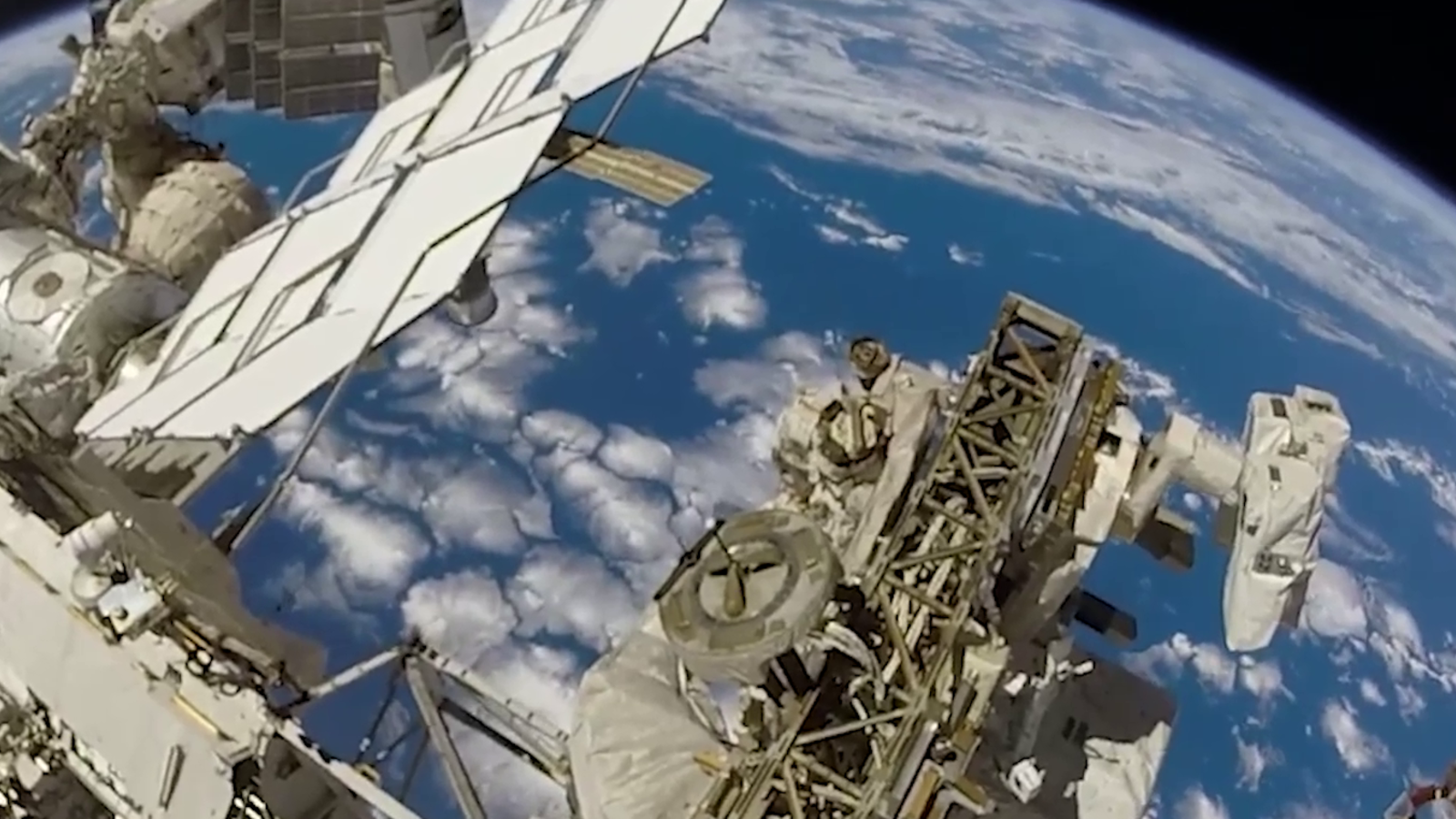 HIER stürzten die ISS-Trümmer wirklich ab - oe24.at