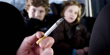 Italien verbietet Rauchen im Auto