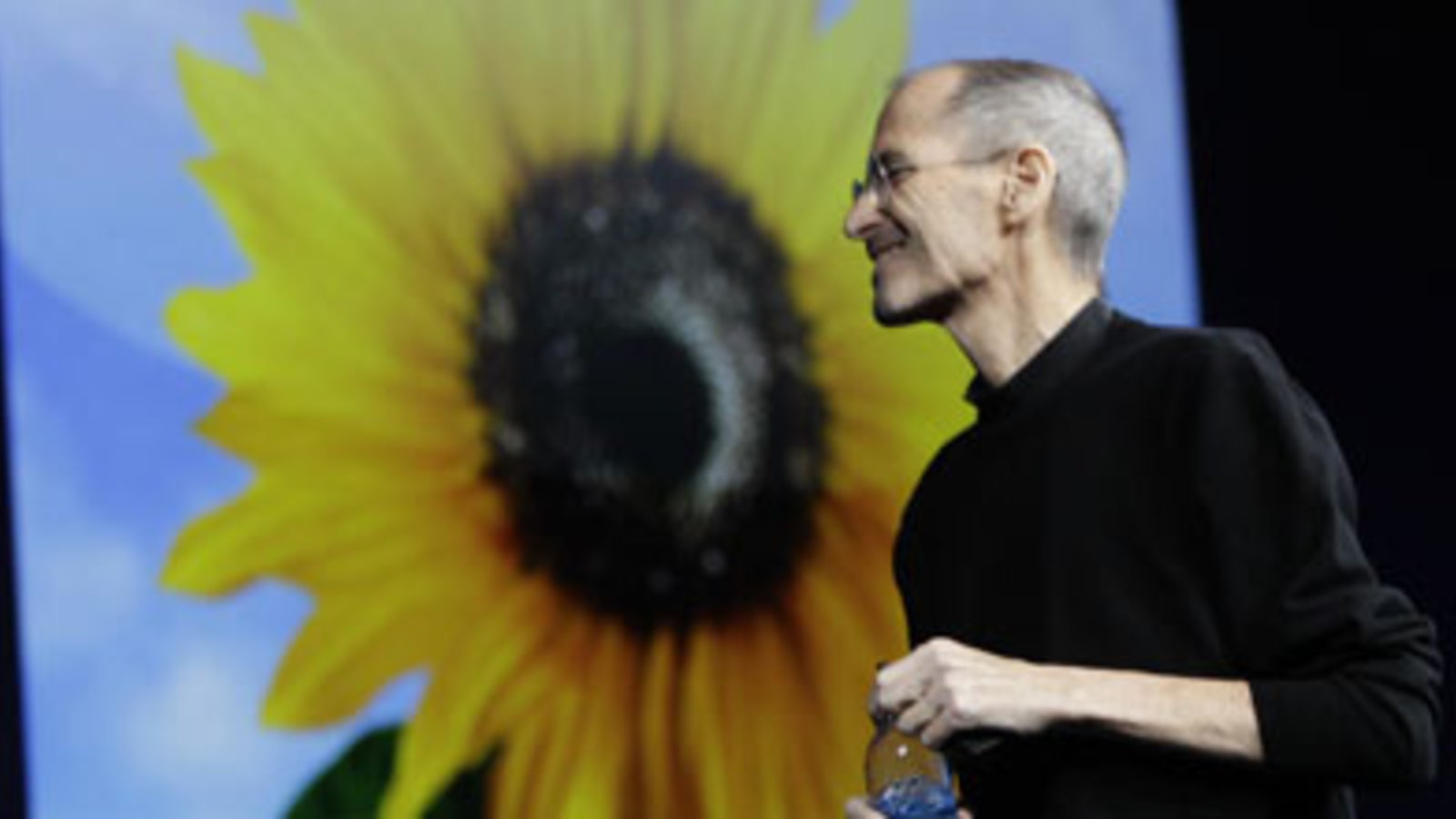 AppleChef Steve Jobs lässt sich feiern oe24.at