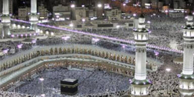 Muslime wollen Christen Essen im Ramadan verbieten