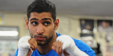 Amir Khan