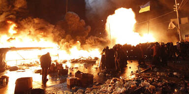 Kiew brennt: 20 Tote bei Straßenschlachten