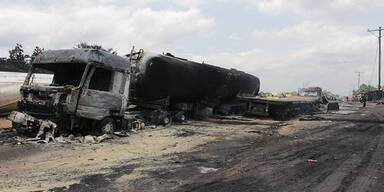 Kongo: Viele Tote bei Kollision von Tanklastwagen mit Lkw