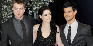 Robert Pattinson; Kristen Stewart; Taylor Lautner