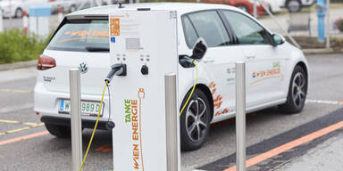 Beim E-Auto-Laden wird künftig nach kWh abgerechnet