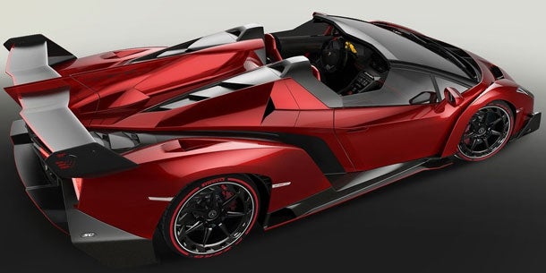Lamborghini bringt den Veneno Roadster