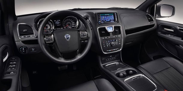 Lancia Voyager S geht an den Start