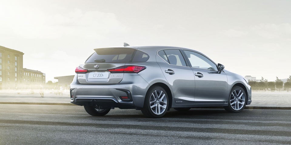 Lexus frischt den CT 200h erneut auf