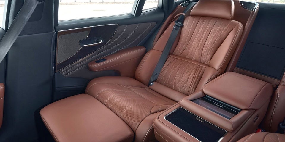 Neuer Lexus LS 500h landet in Österreich