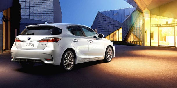 Lexus stellt den