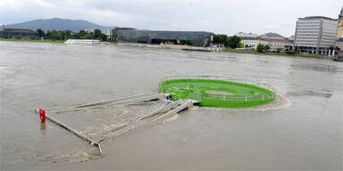 Hochwasser: Linzer Auge schwimmt davon