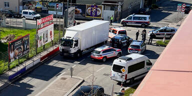 Fußgängerin in Wien von Lkw erfasst – tot