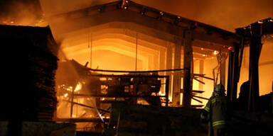 Großbrand zerstört Sägewerk in Lofer