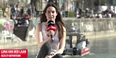 oe24.TV Reporterin Luna van der Laan am Donaukanal
