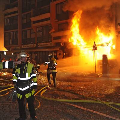 Fliegerbombe: München in Flammen